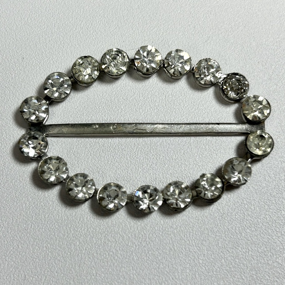 Vintage oval rhinestone buckle sash scarf slide